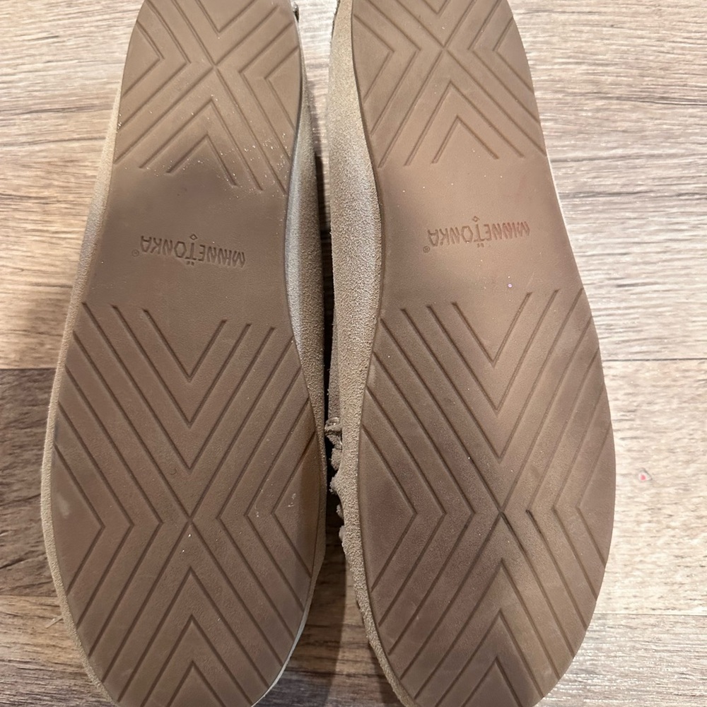 Minnetonka Tan Suede Moccasins - Picture 4 of 4